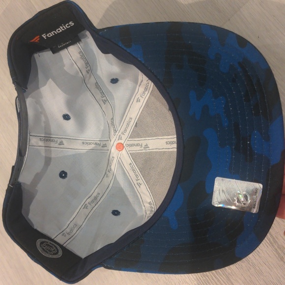 NWT Canadiens snap back hat - Picture 3 of 6